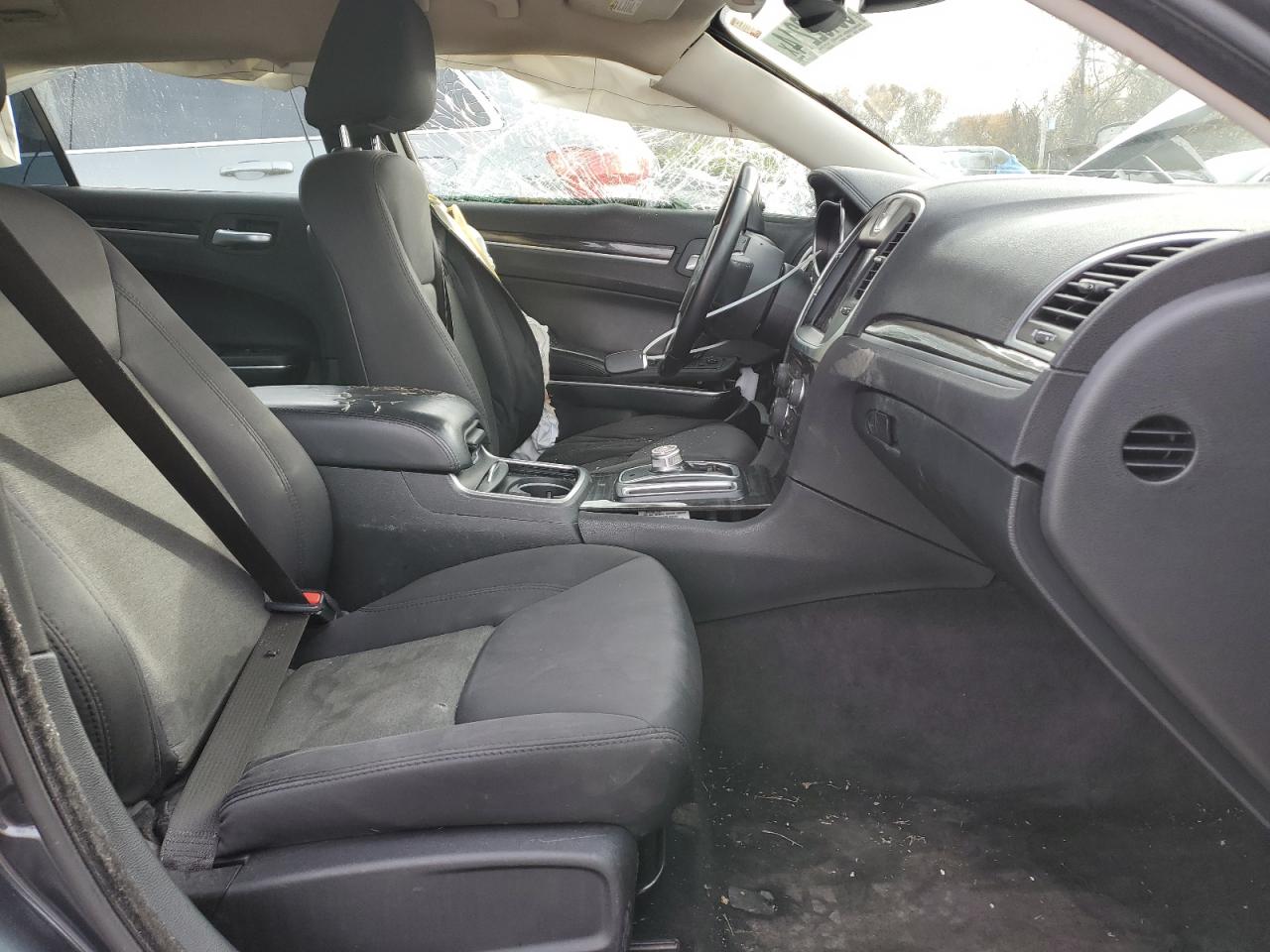 2018 Chrysler 300 VIN 2C3CCAAG5JH265181 Copart auction photo, side damage thumbnail 7