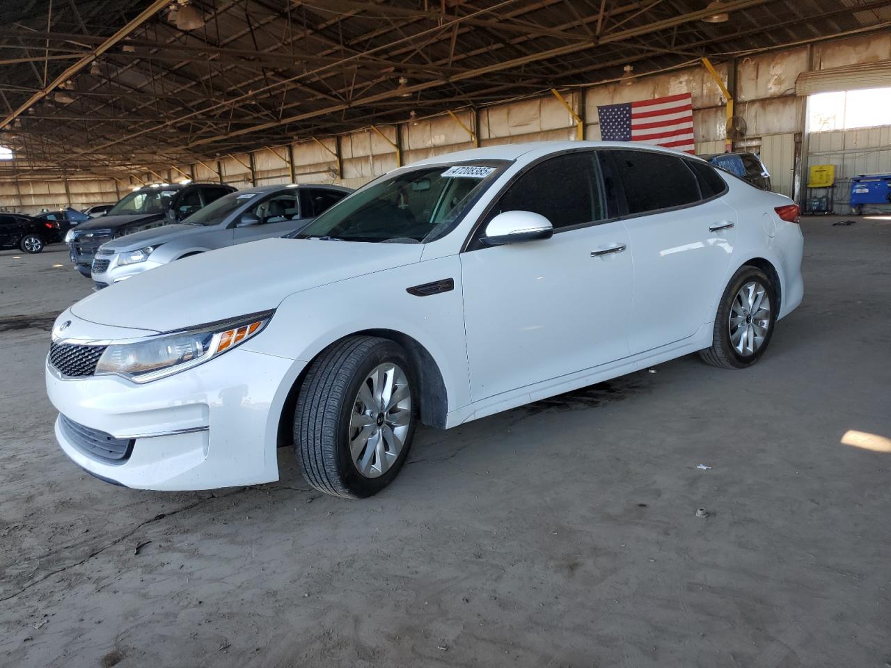 2017 KIA Optima VIN 5XXGT4L32HG164508