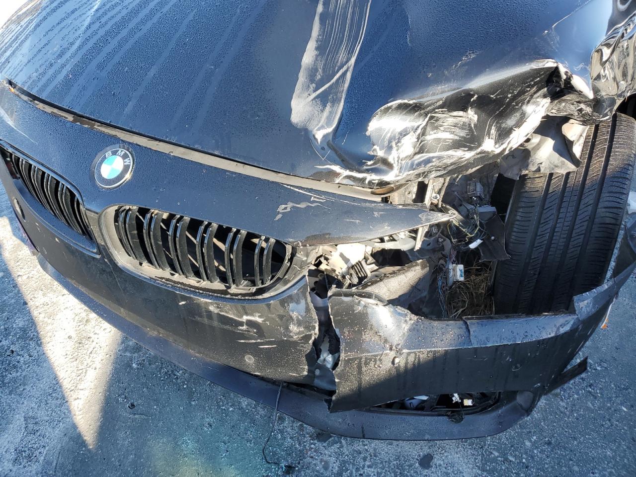 2017 BMW 4er VIN WBA4F7C5XHG786924 Copart auction photo, front end damage thumbnail 11