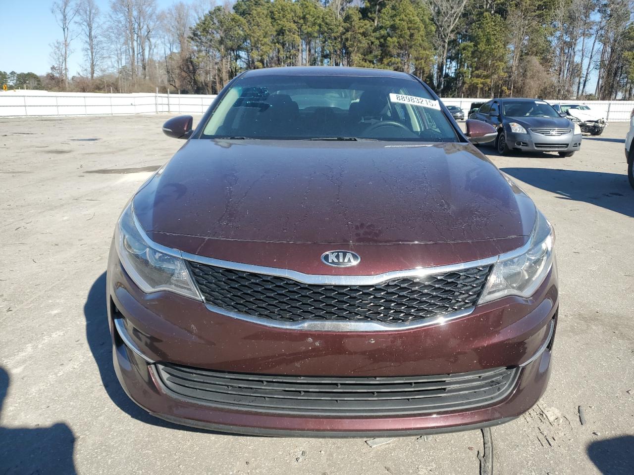 2018 KIA Optima VIN 5XXGT4L37JG195680 Copart auction photo, side / front end damage thumbnail 5
