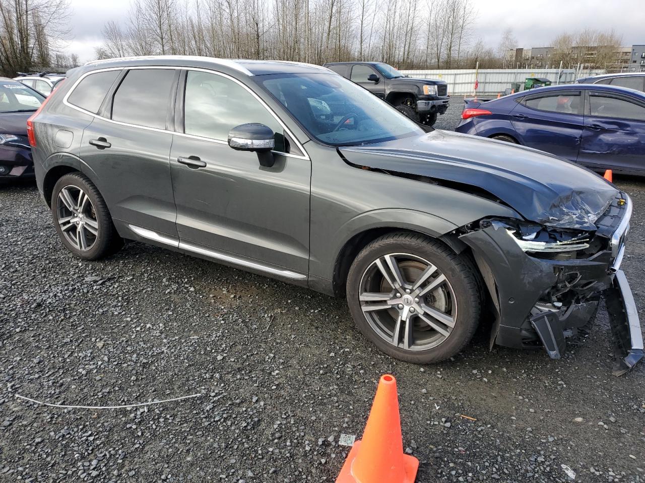 2019 Volvo XC60 VIN LYVA22RL9KB178891 Copart auction photo, front end damage thumbnail 4