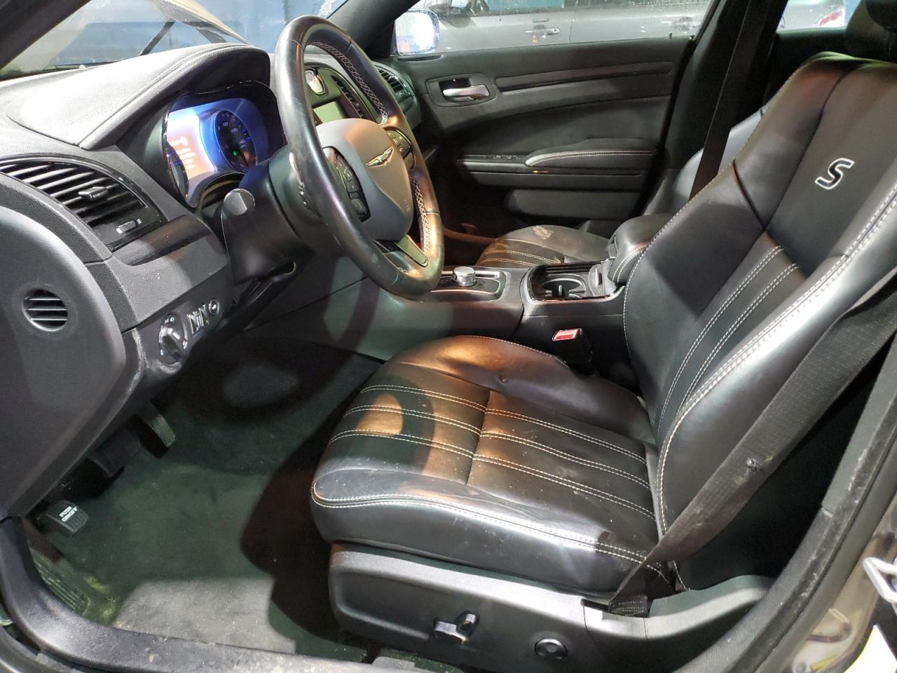 2015 Chrysler 300 VIN 2C3CCAGG4FH838490 Copart auction photo, minor dent/scratches damage thumbnail 7