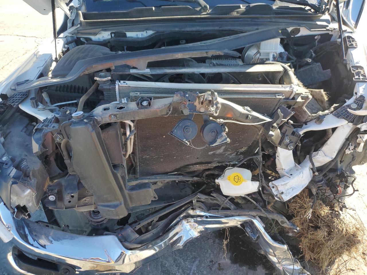 2019 RAM 1500 VIN 1C6SRFHT3KN664709 Copart auction photo, all over / minor dent/scratches damage thumbnail 11