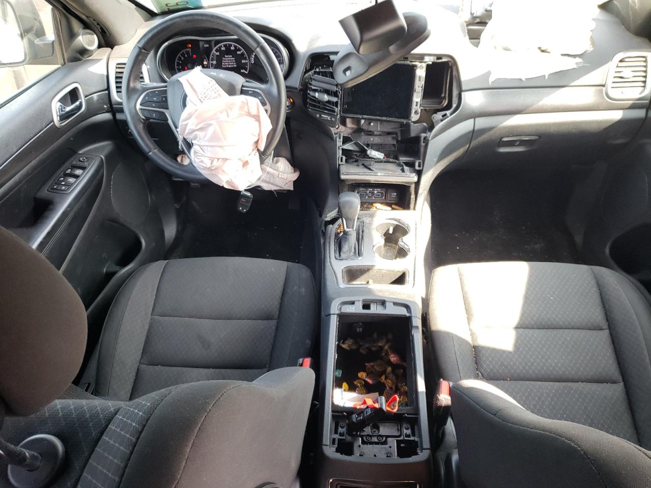 2018 Jeep Grand Cherokee VIN 1C4RJEAG1JC311935 Copart auction photo, front end damage thumbnail 8