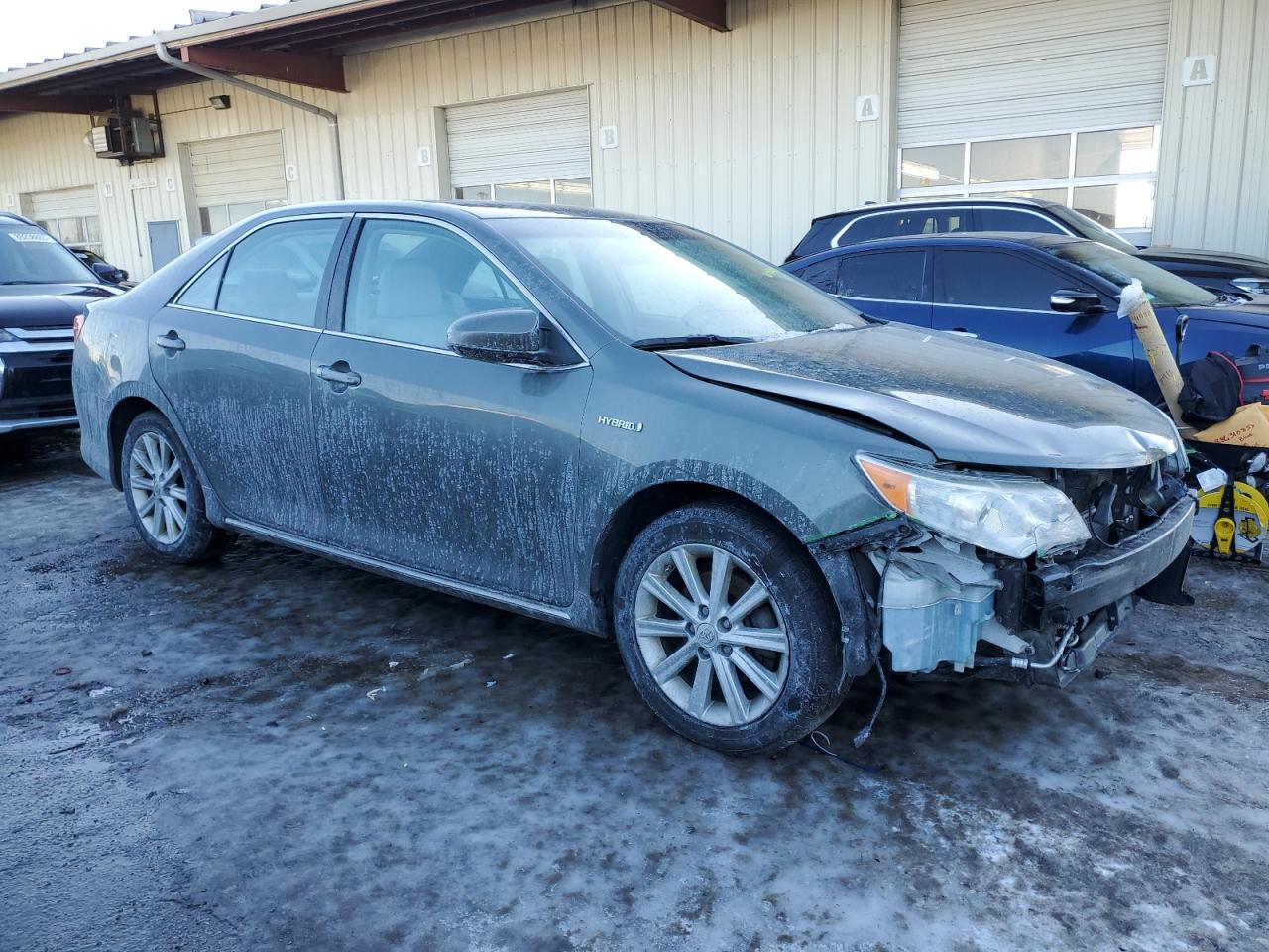 2012 Toyota Camry VIN 4T1BD1FK2CU040892 Copart auction photo, front end damage thumbnail 4