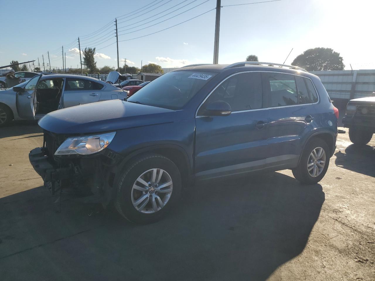 2009 Volkswagen Tiguan VIN WVGBV75N19W004717