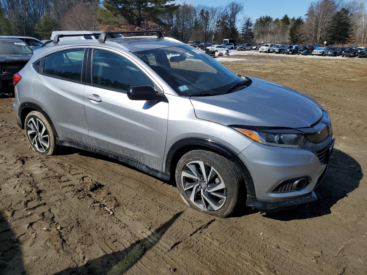 2019 Honda HR-V VIN 3CZRU6H14KG729963 Copart auction photo, front end / side damage thumbnail 4