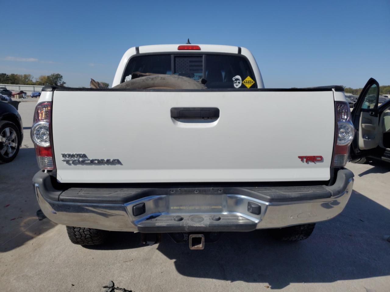 2014 Toyota Tacoma VIN 5TFLU4EN5EX099524 Copart auction photo, side damage thumbnail 6