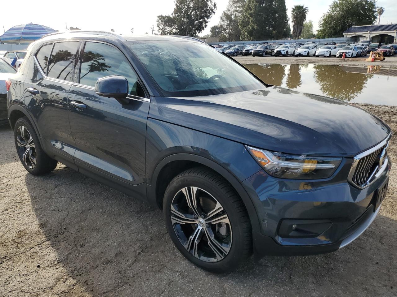 2022 Volvo XC40 VIN YV4162UL0N2787155 Copart auction photo, water/flood damage thumbnail 4