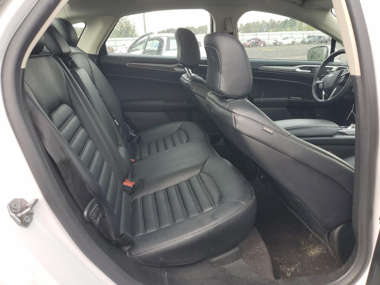 2020 Ford Fusion VIN 3FA6P0MU8LR189560 Copart auction photo, undercarriage / side damage thumbnail 10