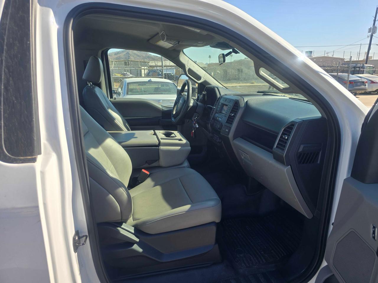 2022 Ford F350 VIN 1FDRF3E67NEC97018 Copart auction photo, rear end / minor dent/scratches damage thumbnail 5
