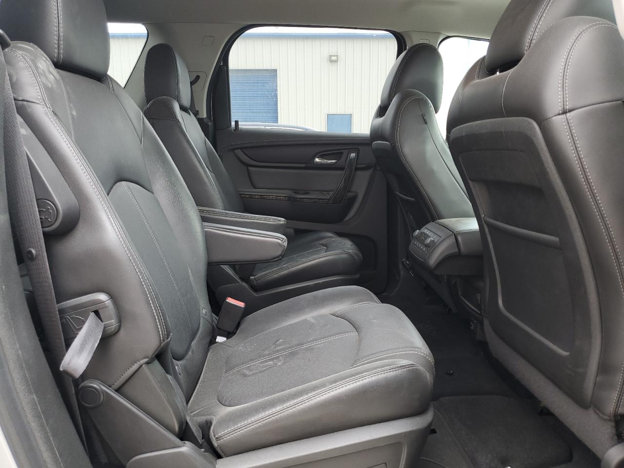 2017 GMC Acadia VIN 1GKKRSKD4HJ183603 Copart auction photo, front end / minor dent/scratches damage thumbnail 11