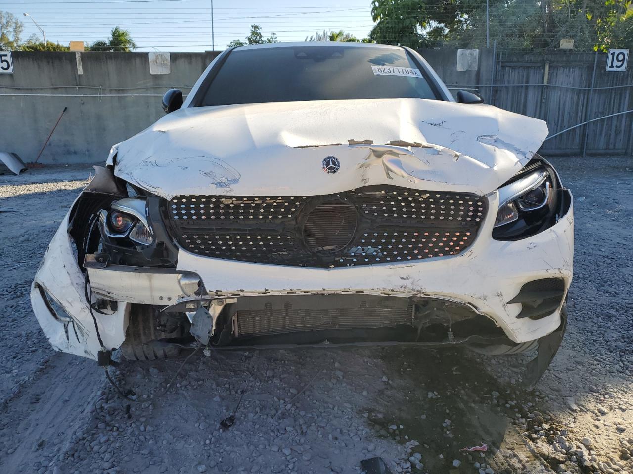 2019 Mercedes-Benz GLC VIN WDC0J4KB9KF624621 Copart auction photo, front end / side damage thumbnail 5