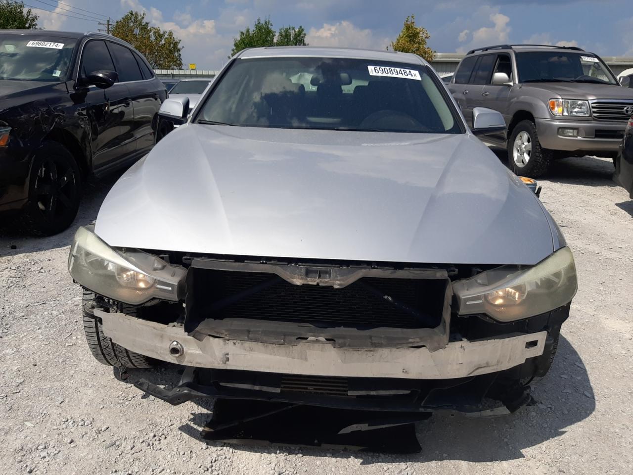 2013 BMW 3er VIN WBA3A5C59DJ462892 Copart auction photo, front end damage thumbnail 5