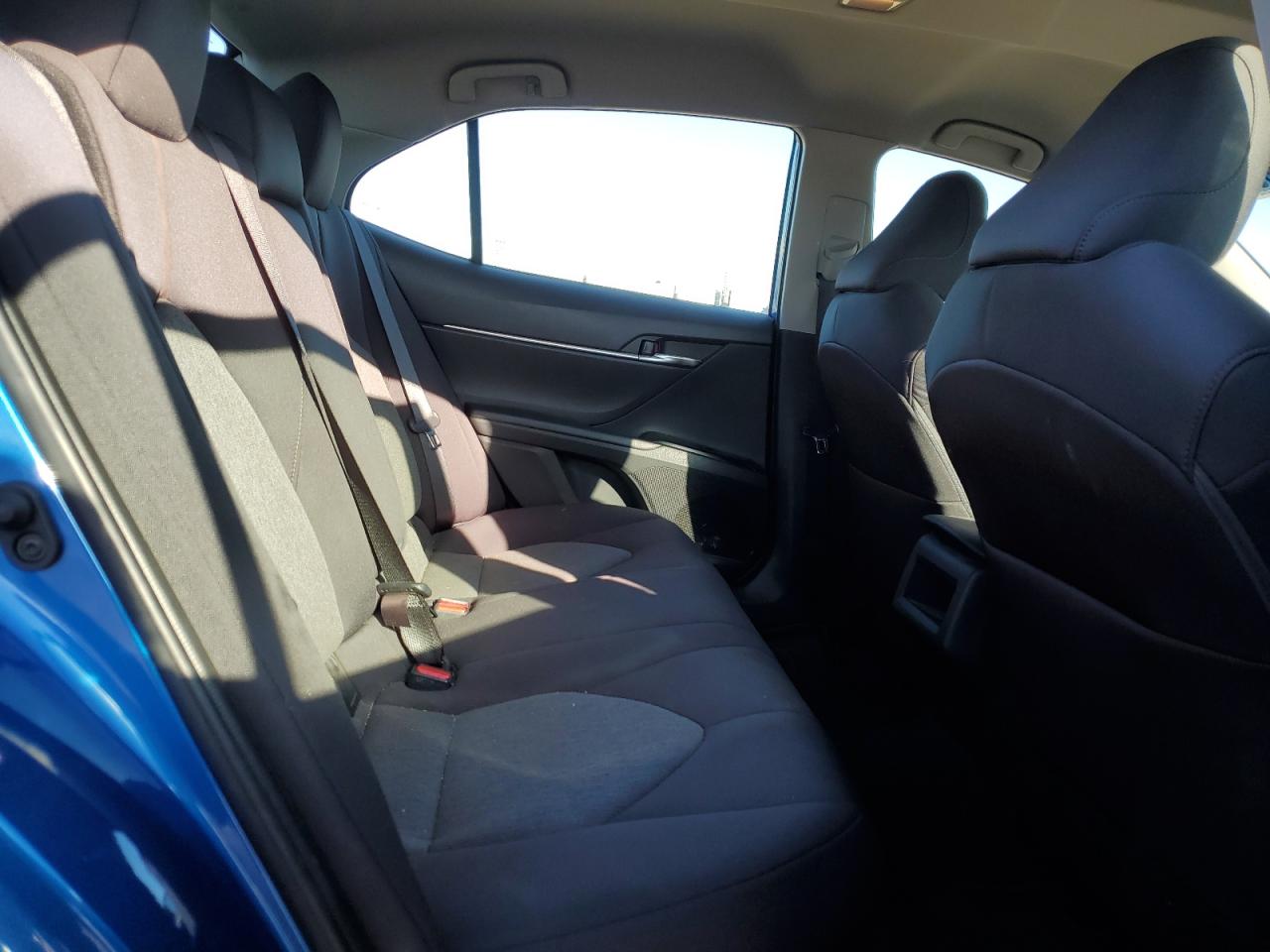 2020 Toyota Camry VIN 4T1C31AK2LU015988 Copart auction photo, front end / side damage thumbnail 10