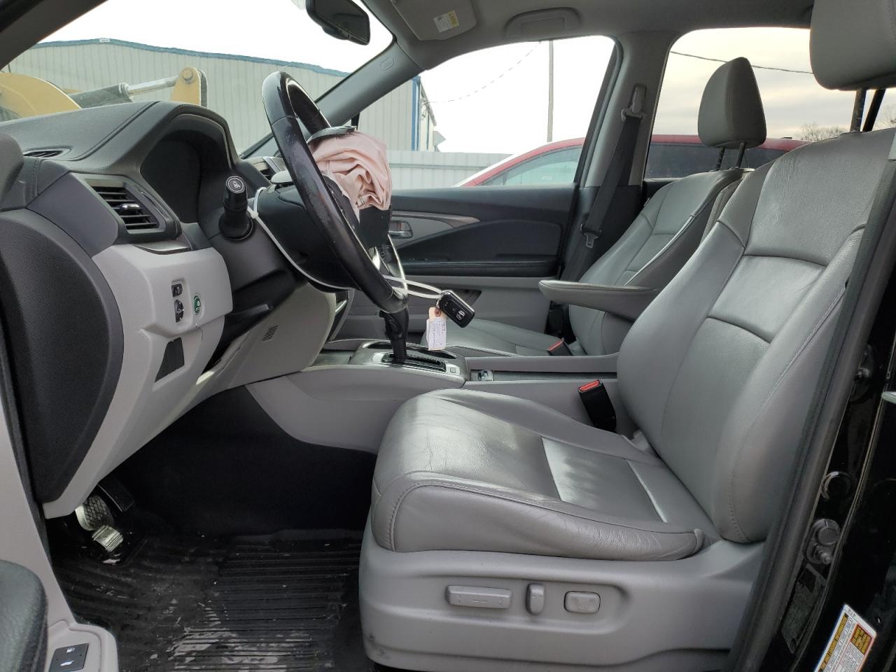2017 Honda Pilot VIN 5FNYF6H52HB043692 Copart auction photo, front end / minor dent/scratches damage thumbnail 7