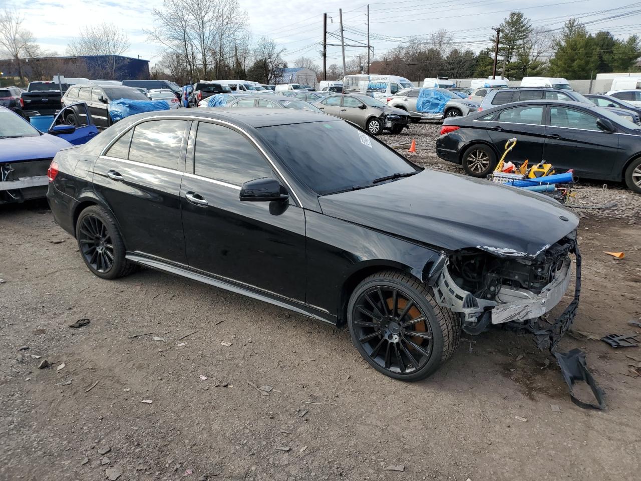 2015 Mercedes-Benz E-klasse VIN WDDHF8JB0FB101851 Copart auction photo, front end / side damage thumbnail 4