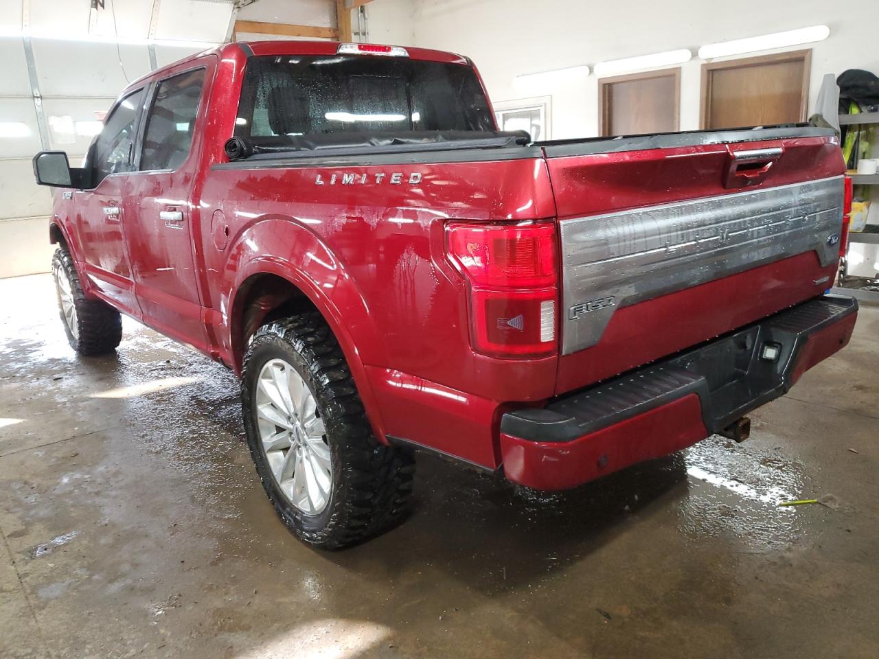 2018 Ford F-150 VIN 1FTEW1EG6JFA58502 Copart auction photo, front end / minor dent/scratches damage thumbnail 2