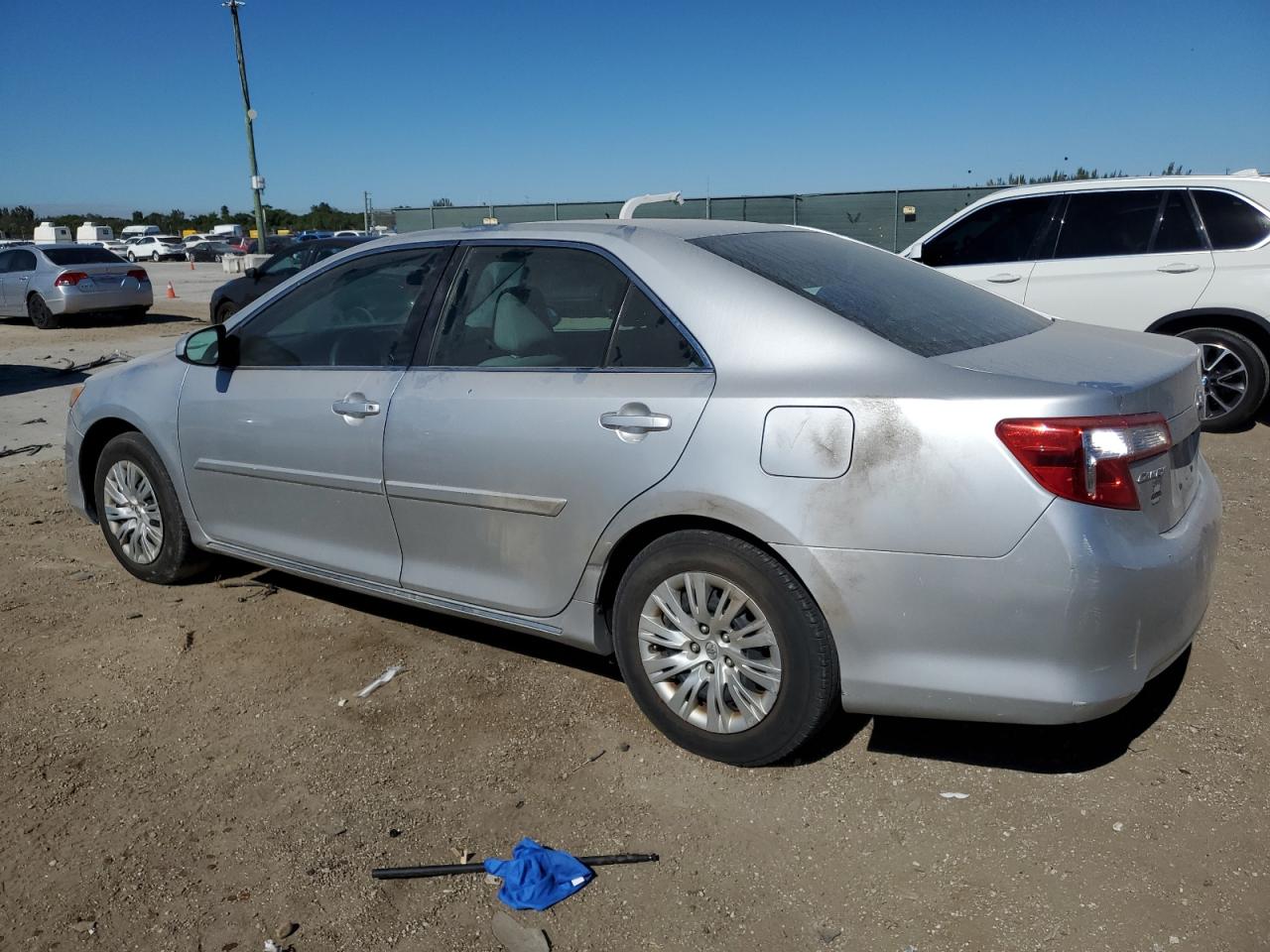 2014 Toyota Camry VIN 4T4BF1FK5ER348982 Copart auction photo, all over damage thumbnail 2