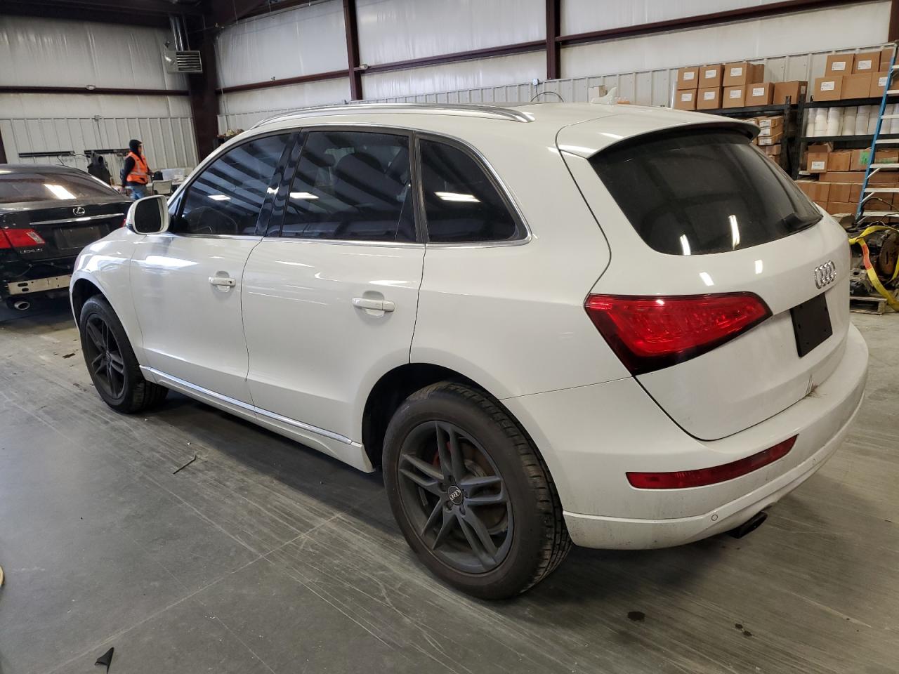2014 Audi Q5 VIN WA1LFAFP7EA105958 Copart auction photo, side damage thumbnail 2