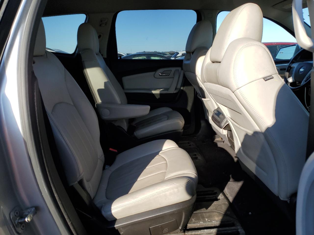 2012 Chevrolet Traverse VIN 1GNKRLED1CJ191199 Copart auction photo, rear end / minor dent/scratches damage thumbnail 10
