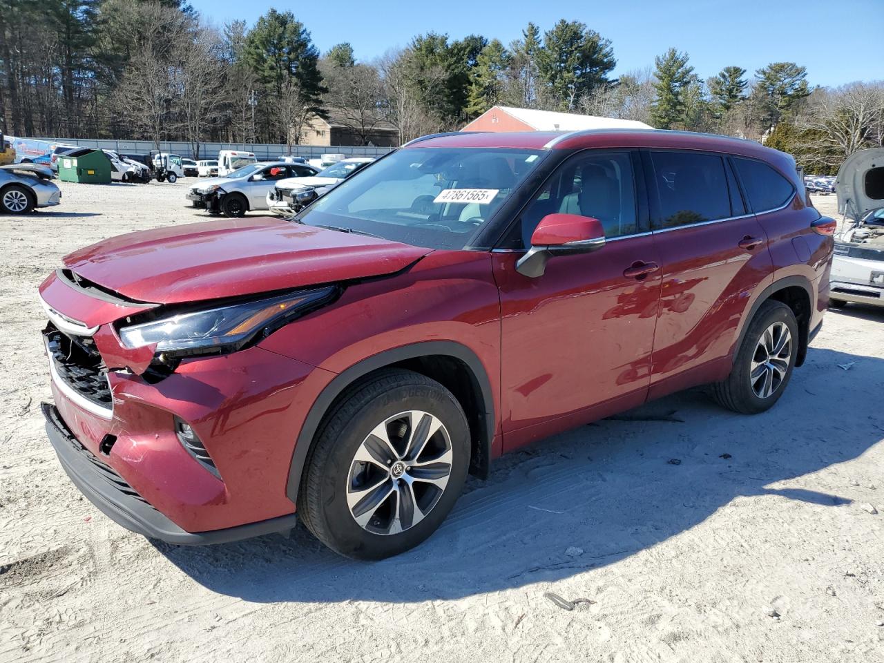 2022 Toyota Highlander VIN 5TDHZRBH8NS575998