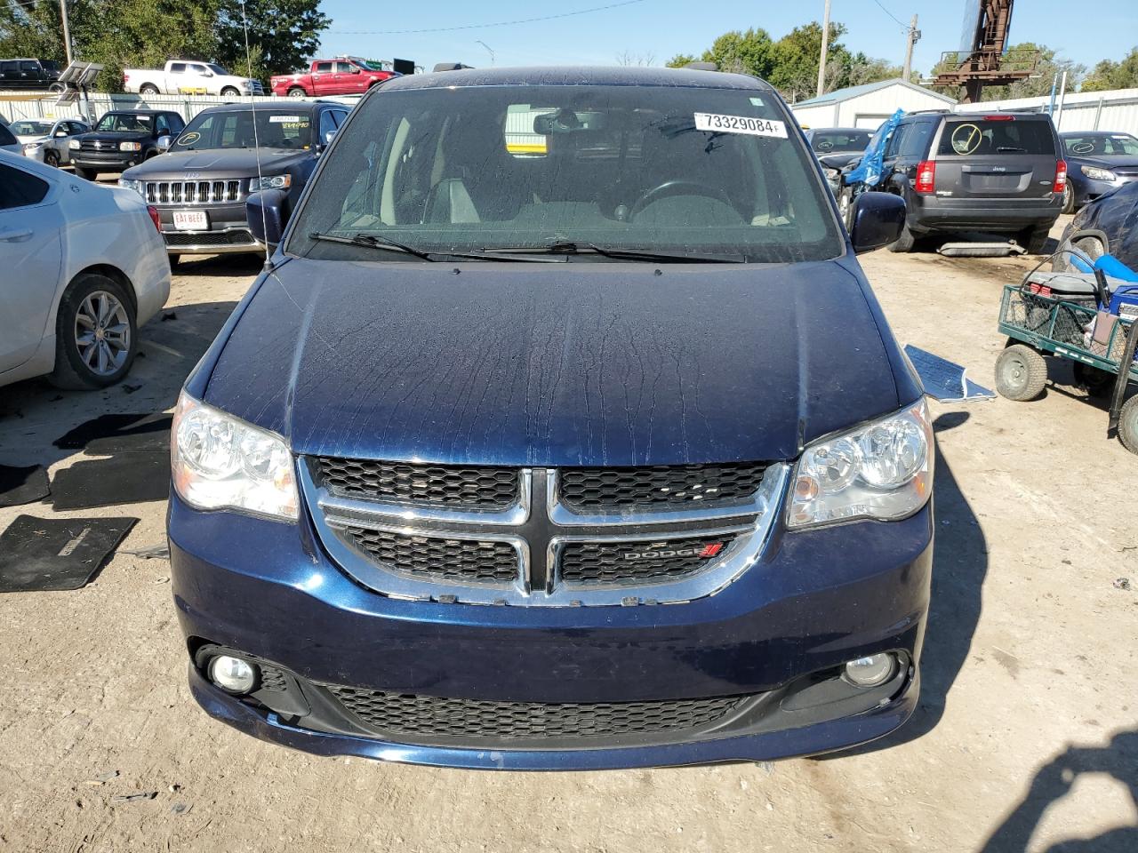 2017 Dodge Caravan VIN 2C4RDGCG5HR662509 Copart auction photo, rear end / minor dent/scratches damage thumbnail 5
