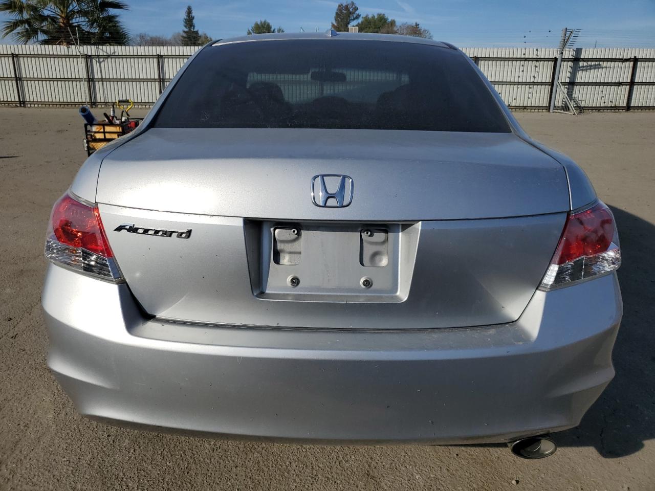 2010 Honda Accord VIN 1HGCP2F83AA147783 Copart auction photo, front end / minor dent/scratches damage thumbnail 6