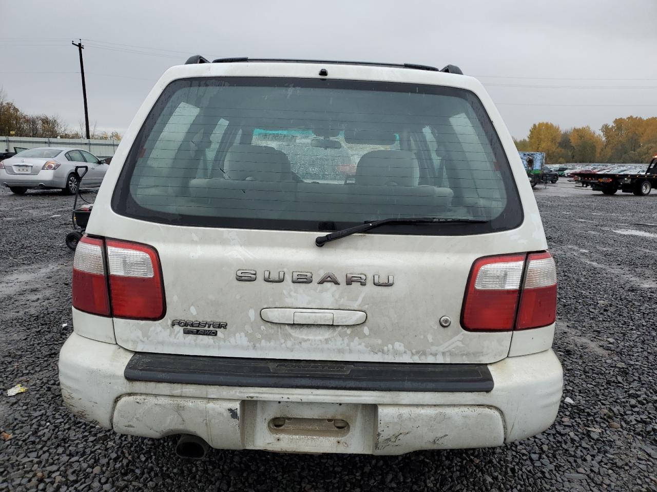 2002 Subaru Forester VIN JF1SF656X2H712677 Copart auction photo, front end / rear end damage thumbnail 6