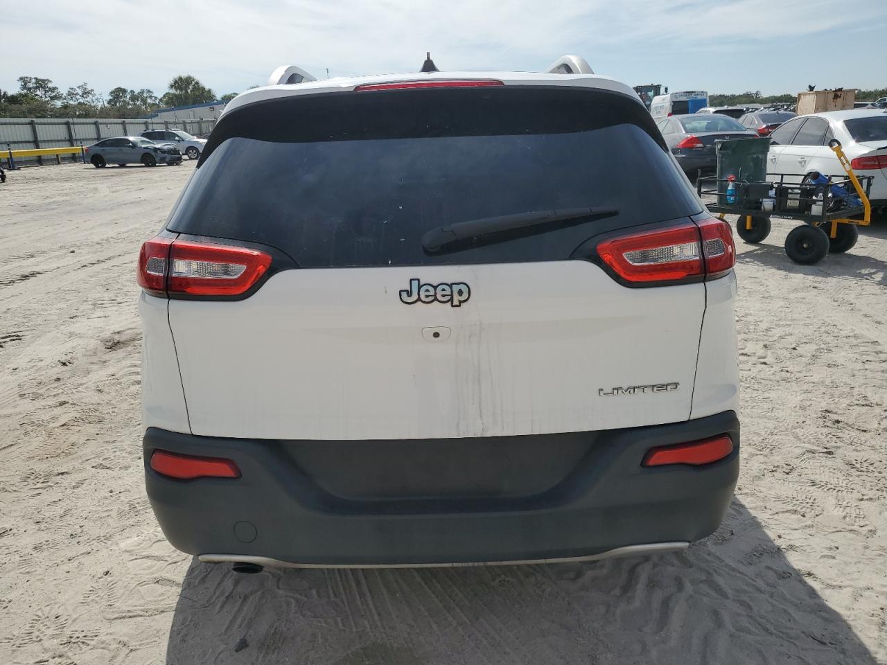 2017 Jeep Grand Cherokee VIN 1C4PJLDB4HW533342 Copart auction photo, mechanical / minor dent/scratches damage thumbnail 6