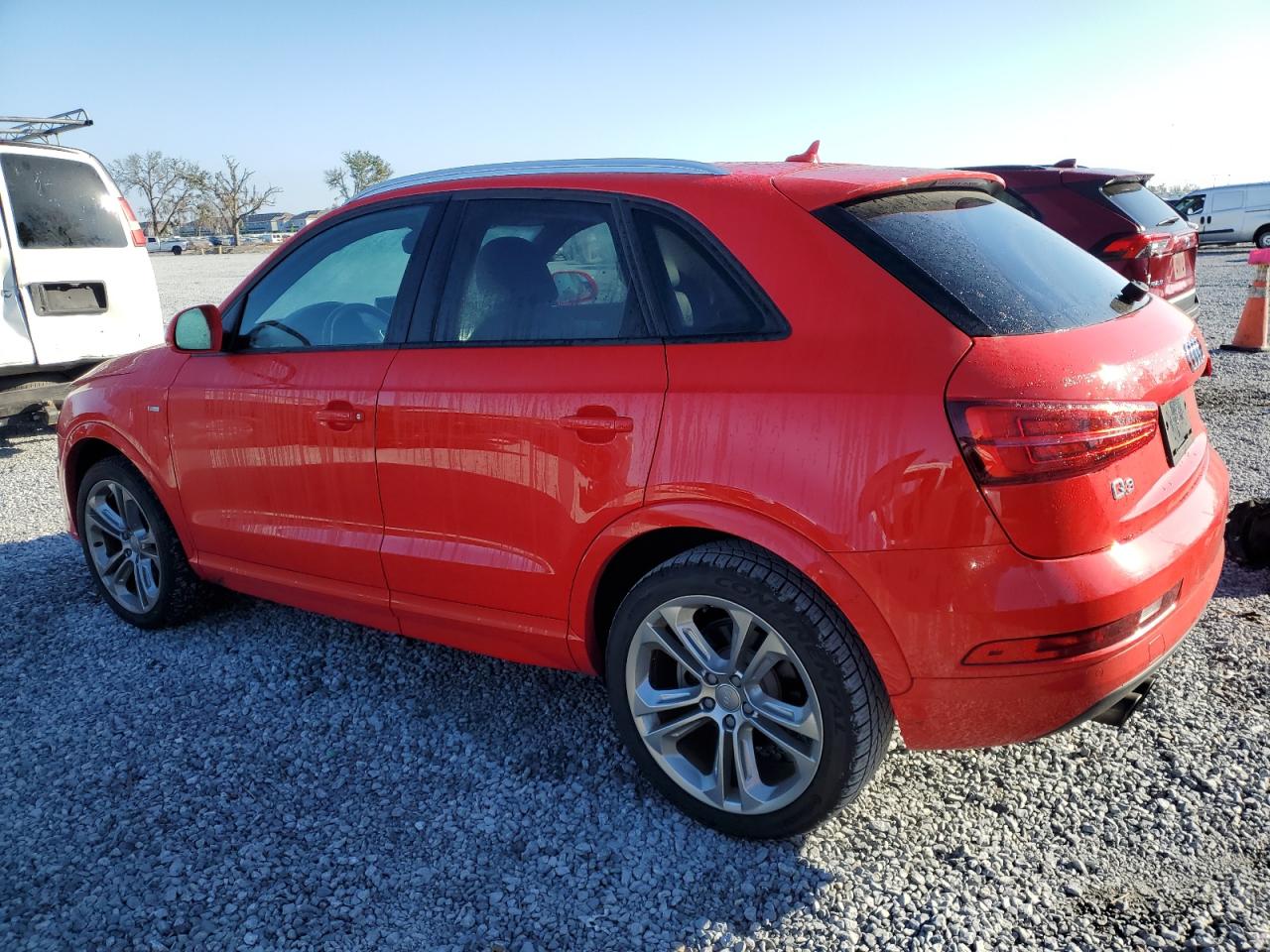 2018 Audi Q3 VIN WA1BCCFS0JR010240 Copart auction photo, front end damage thumbnail 2