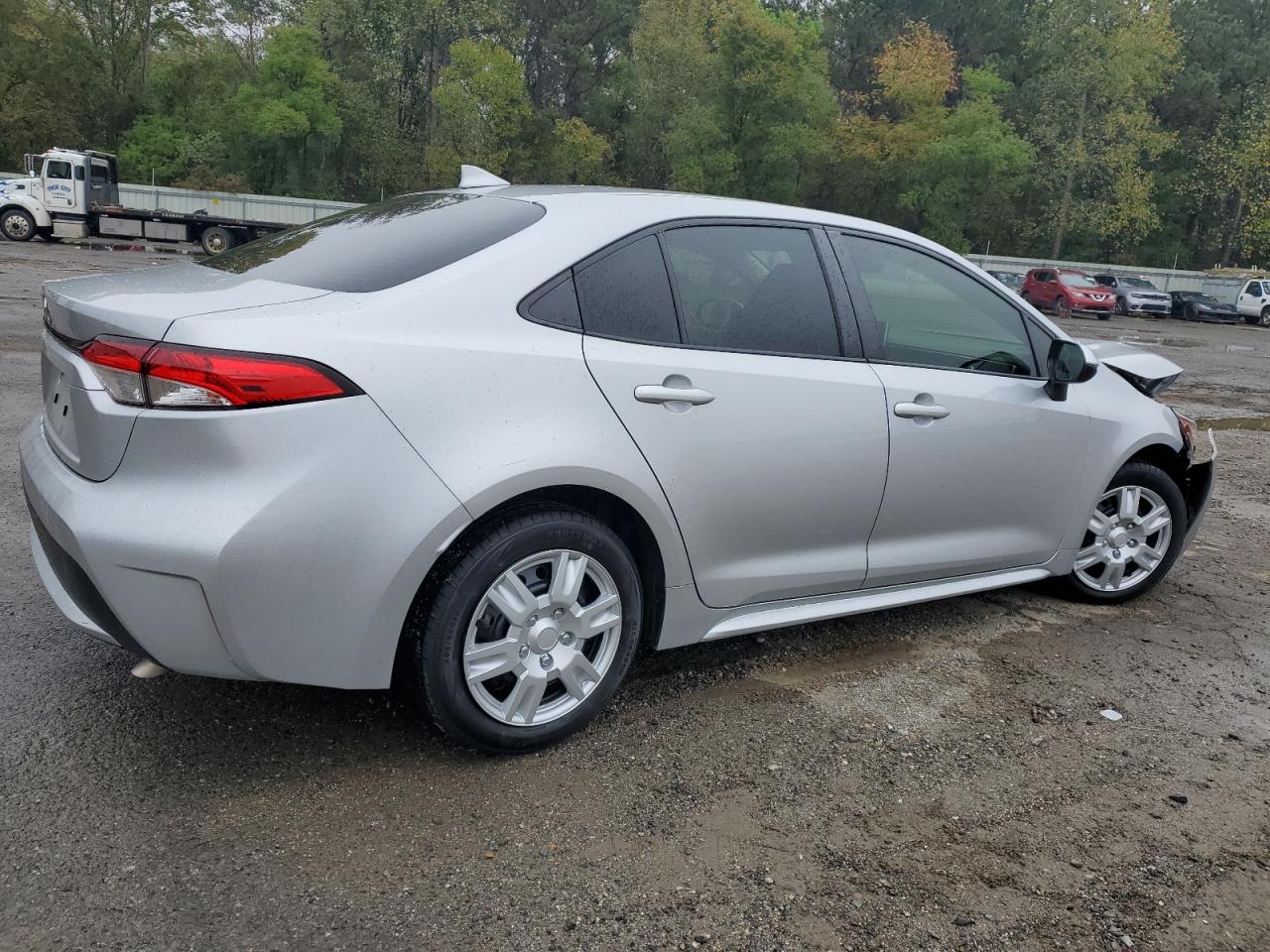 2020 Toyota Corolla VIN JTDEPRAE1LJ065499 Copart auction photo, front end / minor dent/scratches damage thumbnail 3