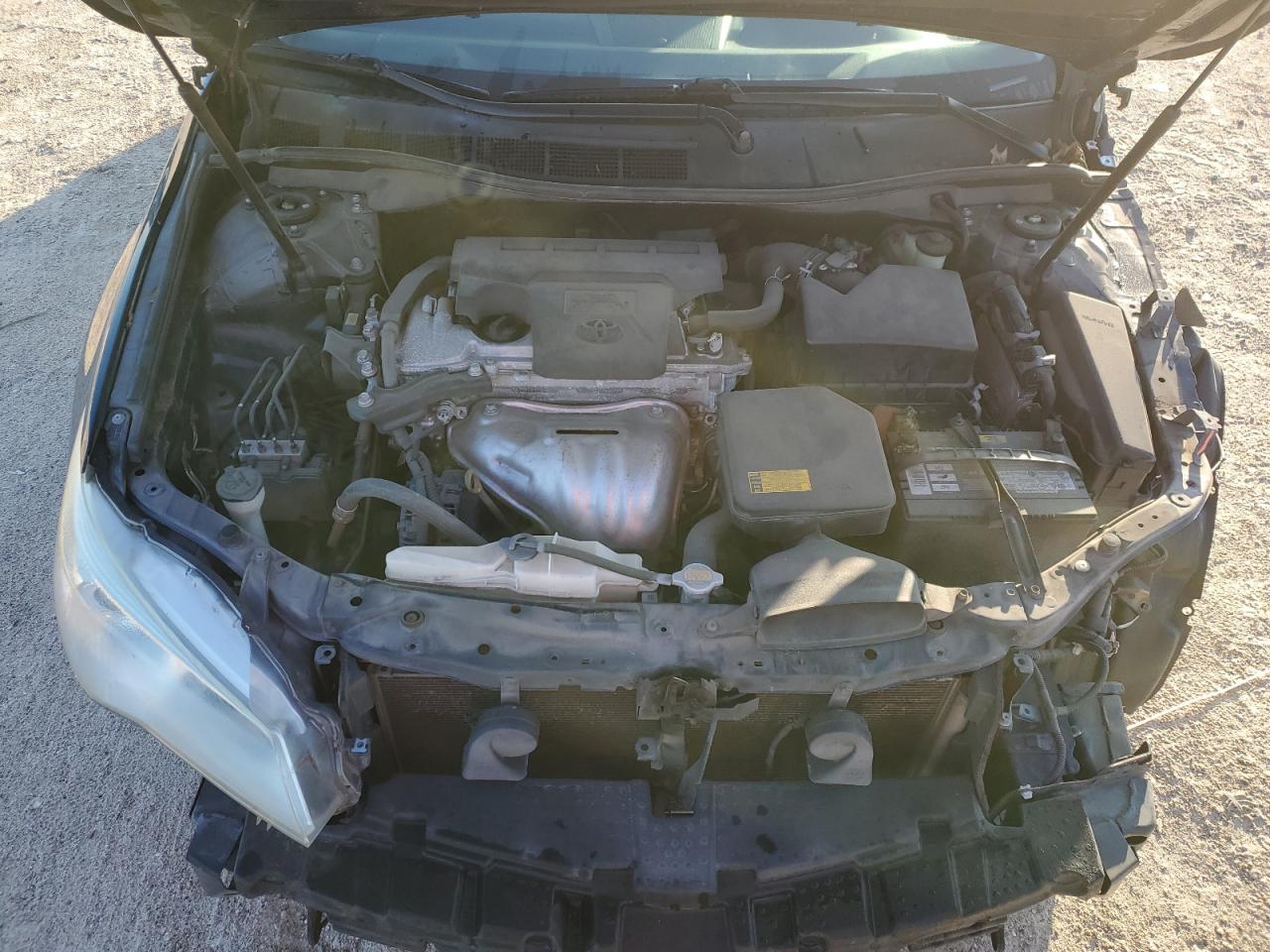2015 Toyota Camry VIN 4T4BF1FK5FR485552 Copart auction photo, front end / mechanical damage thumbnail 11
