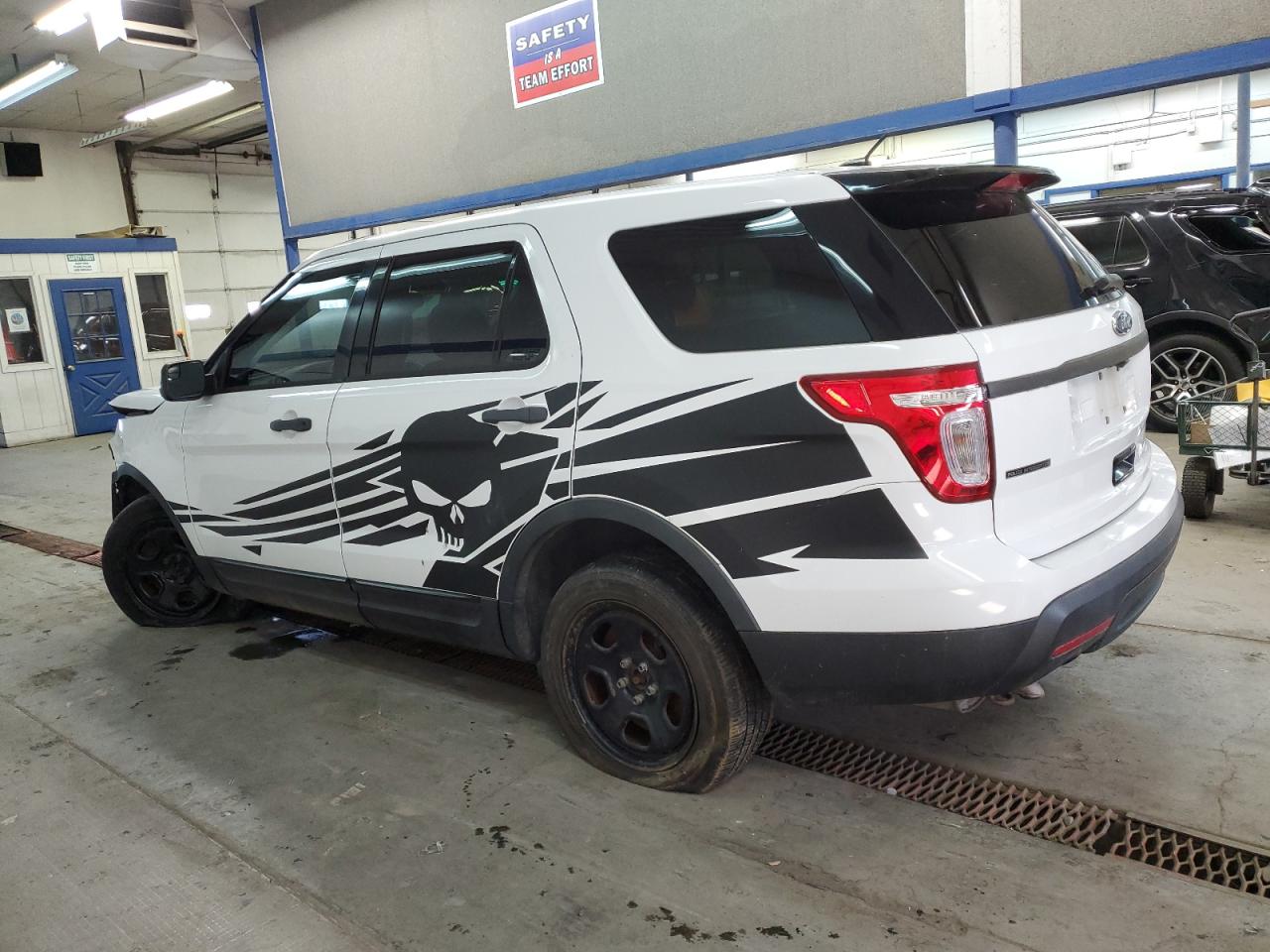2015 Ford Explorer VIN 1FM5K8AR5FGB03518 Copart auction photo, front end damage thumbnail 2