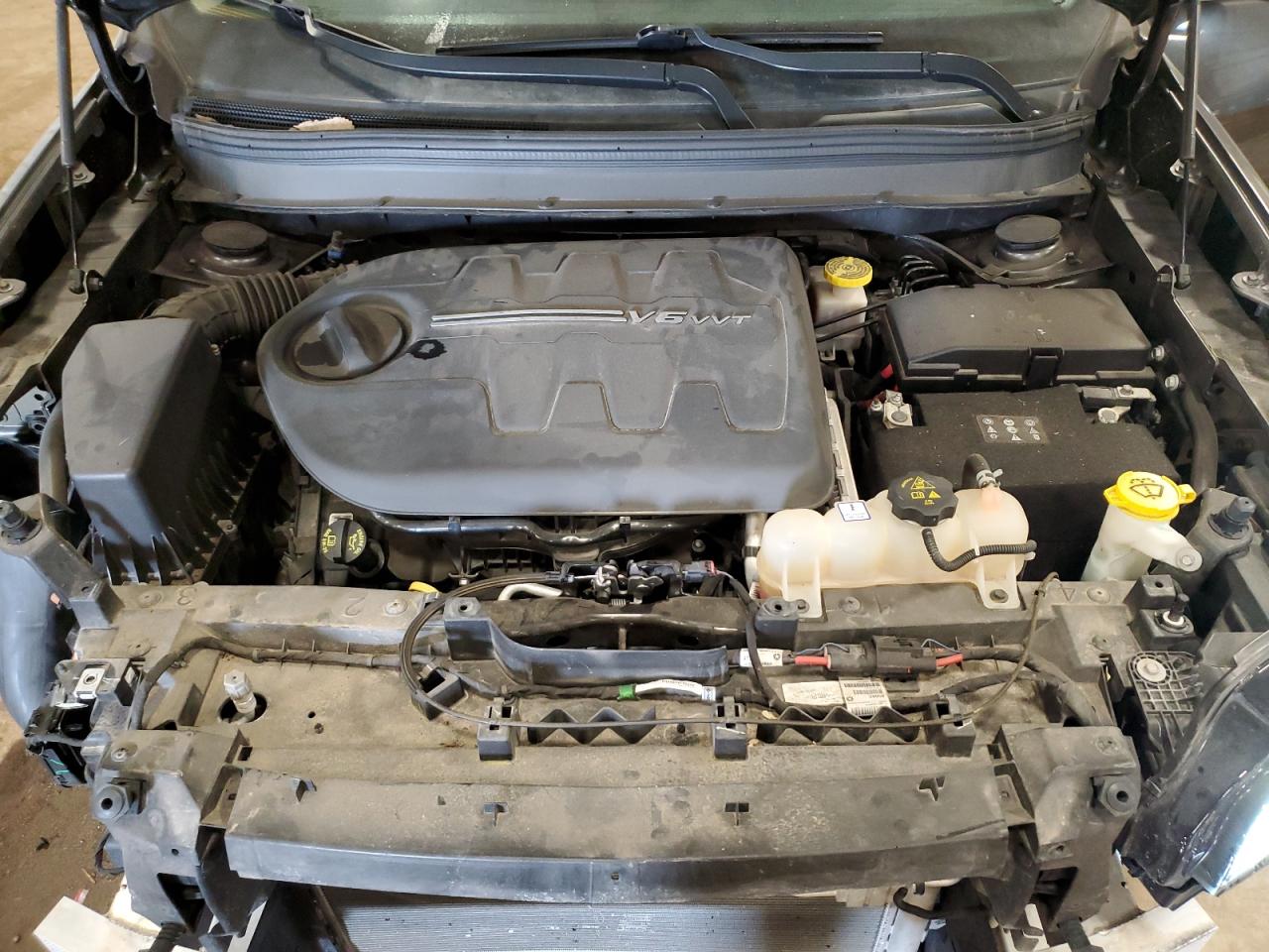 2019 Jeep Grand Cherokee VIN 1C4PJMDX9KD198101 Copart auction photo, front end / side damage thumbnail 13
