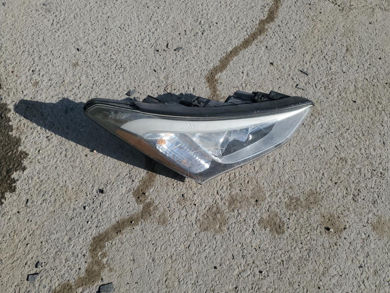 2014 Hyundai Santa Fe VIN 5XYZU3LB1EG223790 Copart auction photo, front end damage thumbnail 15
