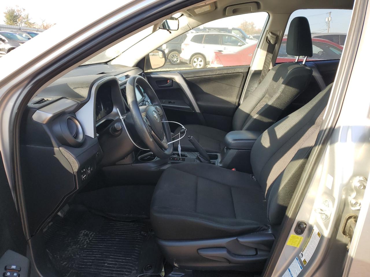 2018 Toyota RAV 4 VIN JTMBFREV9JJ205618 Copart auction photo, rear end damage thumbnail 7