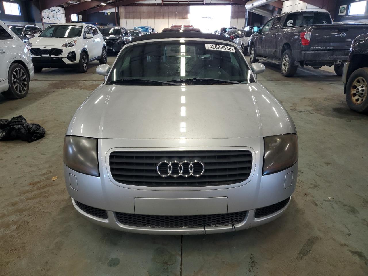 2001 Audi TT VIN TRUTX28N311037470 Copart auction photo, minor dent/scratches damage thumbnail 5