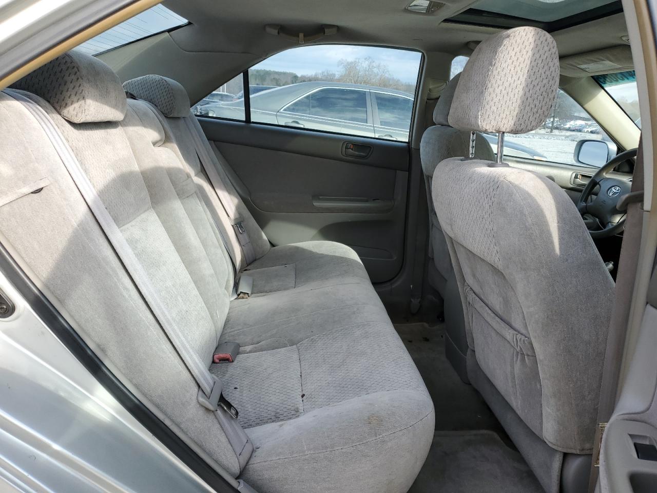 2004 Toyota Camry VIN 4T1BF32K34U568194 Copart auction photo, all over damage thumbnail 10
