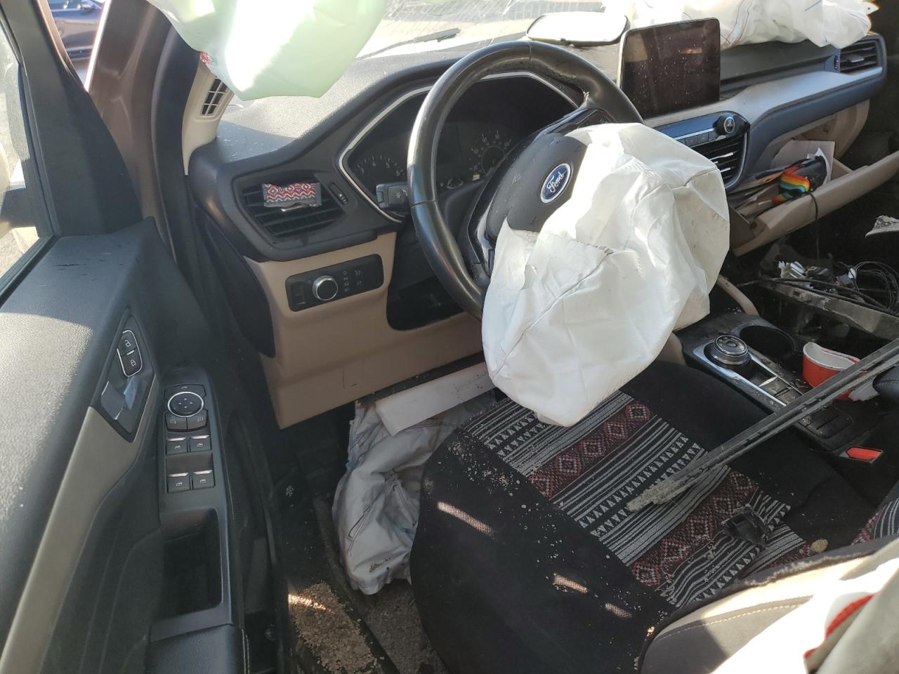 2021 Ford Escape VIN 1FMCU9G67MUA94341 Copart auction photo, front end damage thumbnail 8