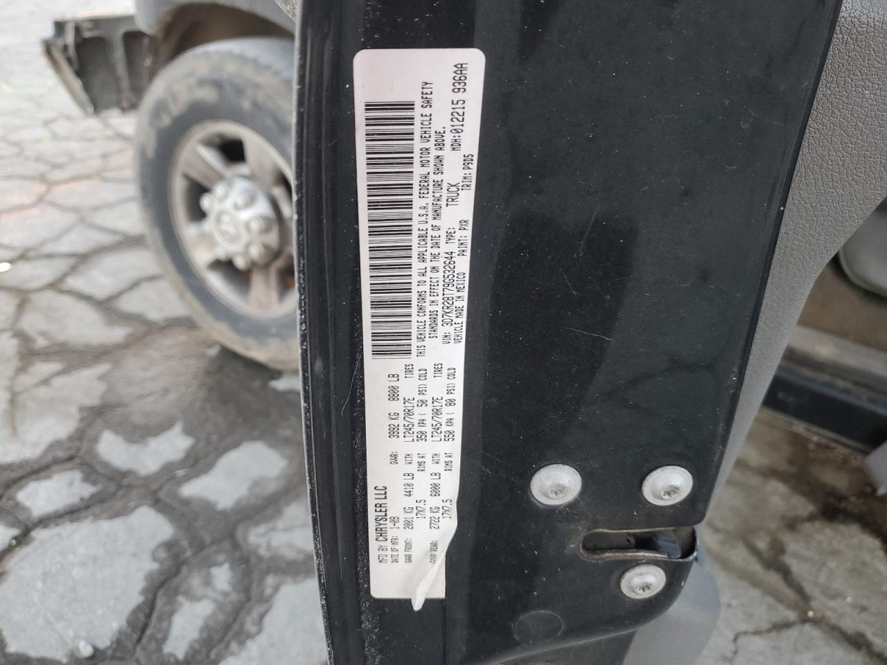 2009 Dodge RAM VIN 3D7KR28T79G532644 Copart auction photo, front end damage thumbnail 15