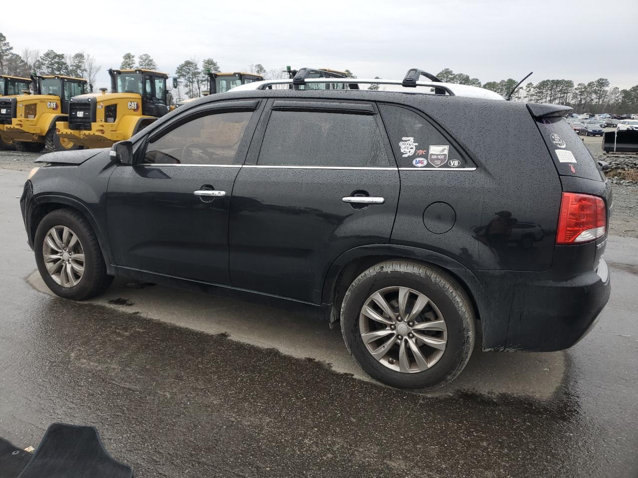 2013 KIA Sorento VIN 5XYKW4A2XDG378311 Copart auction photo, front end damage thumbnail 2