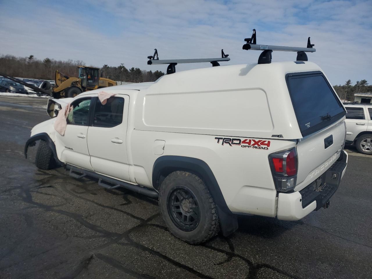 2020 Toyota Tacoma VIN 3TMDZ5BN4LM085861 Copart auction photo, front end / undercarriage damage thumbnail 2