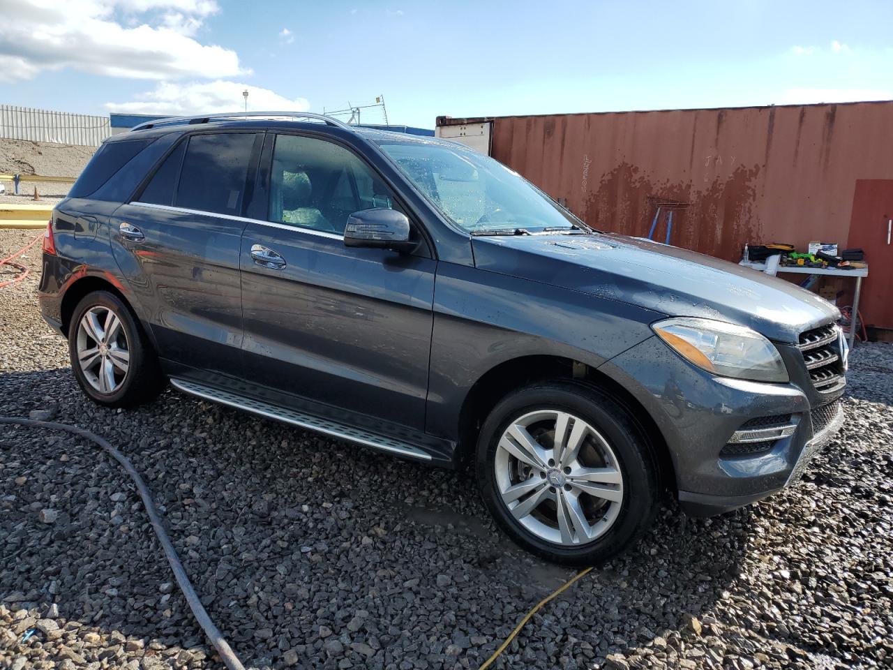 2013 Mercedes-Benz M-klasse VIN 4JGDA5HB2DA155162 Copart auction photo, undercarriage damage thumbnail 4