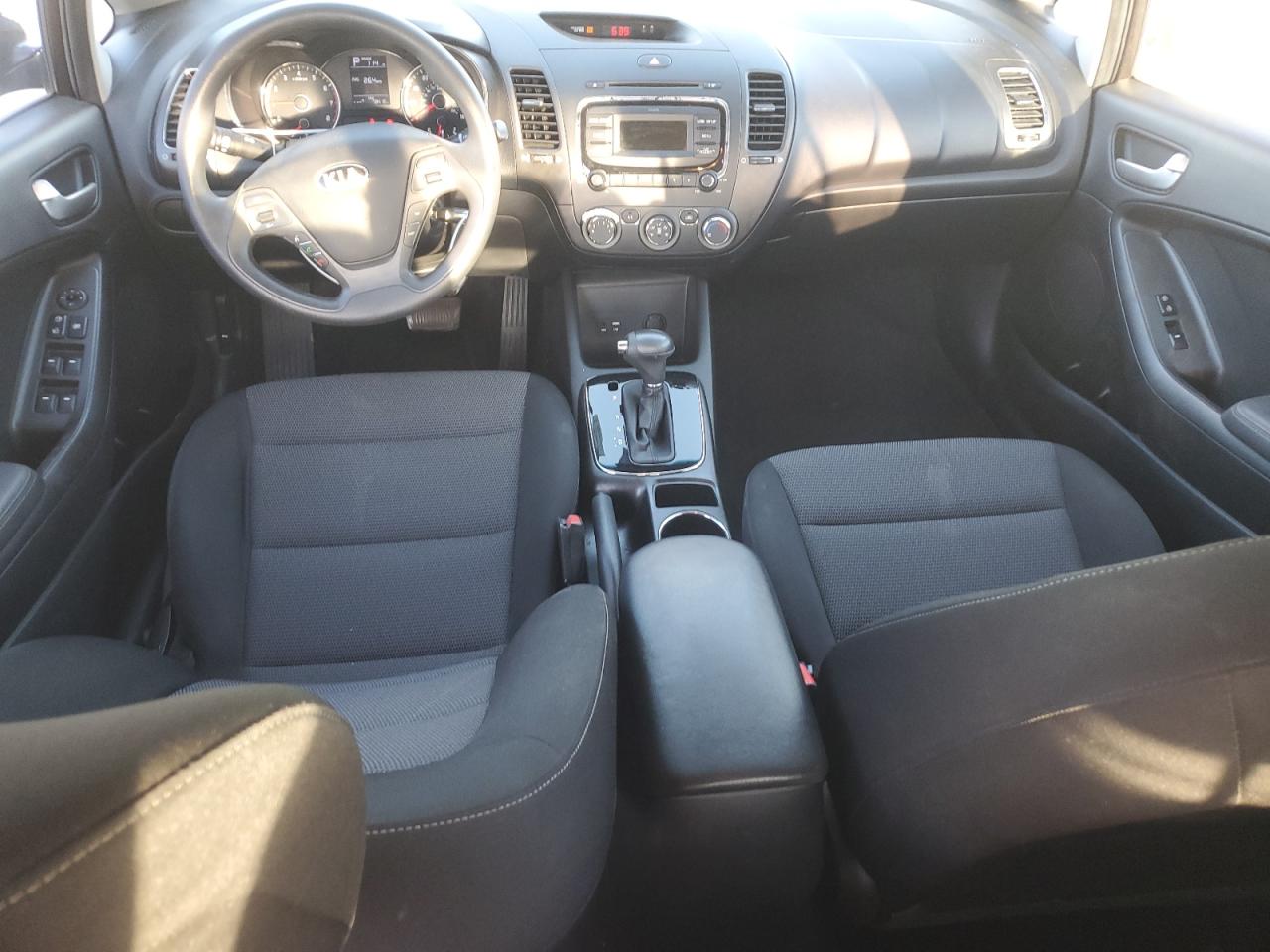 2017 KIA Forte VIN 3KPFK4A74HE080624 Copart auction photo, rear end damage thumbnail 8