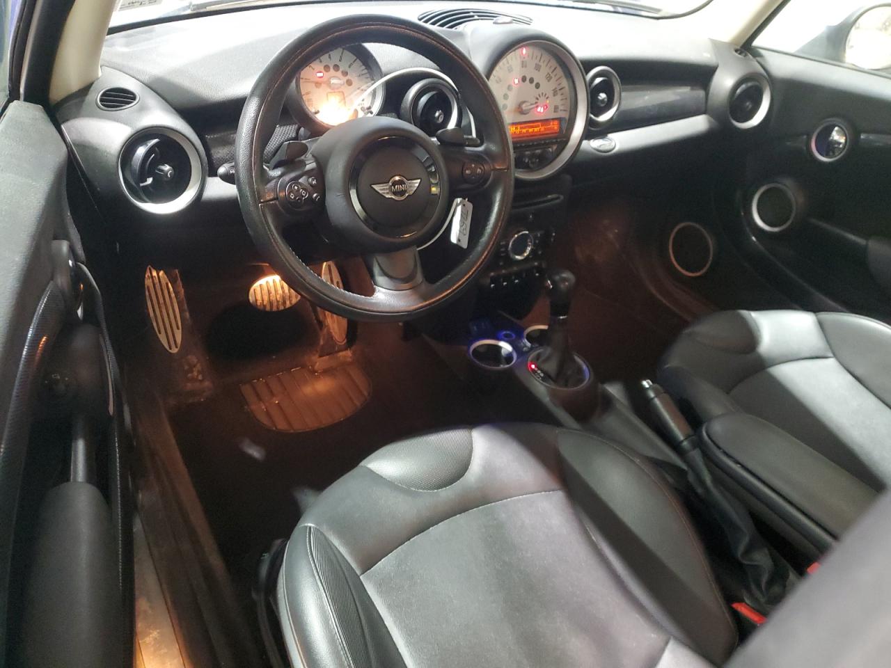 2013 MINI Cooper VIN WMWSV3C54DT393408 Copart auction photo, front end damage thumbnail 8