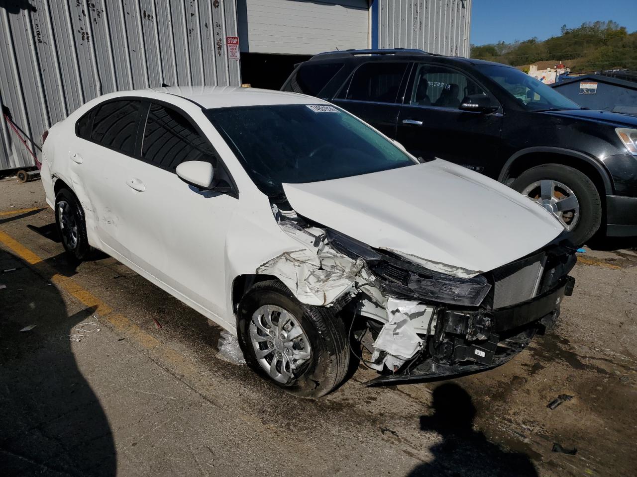 2024 KIA Forte VIN 3KPF24AD1RE822713 Copart auction photo, front end / side damage thumbnail 4