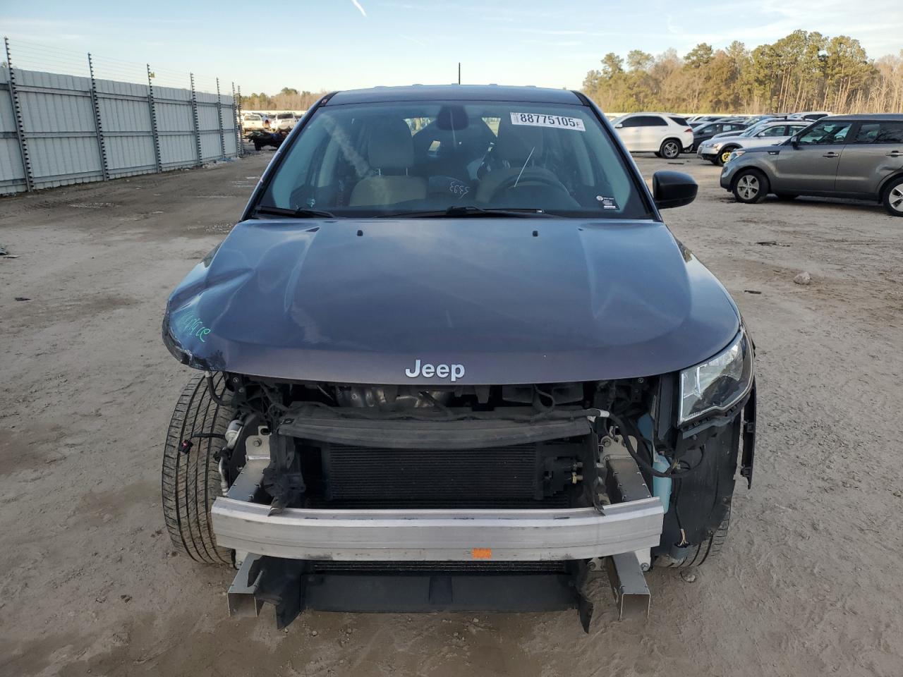 2018 Jeep Compass VIN 3C4NJDAB1JT344404 Copart auction photo, front end / side damage thumbnail 5