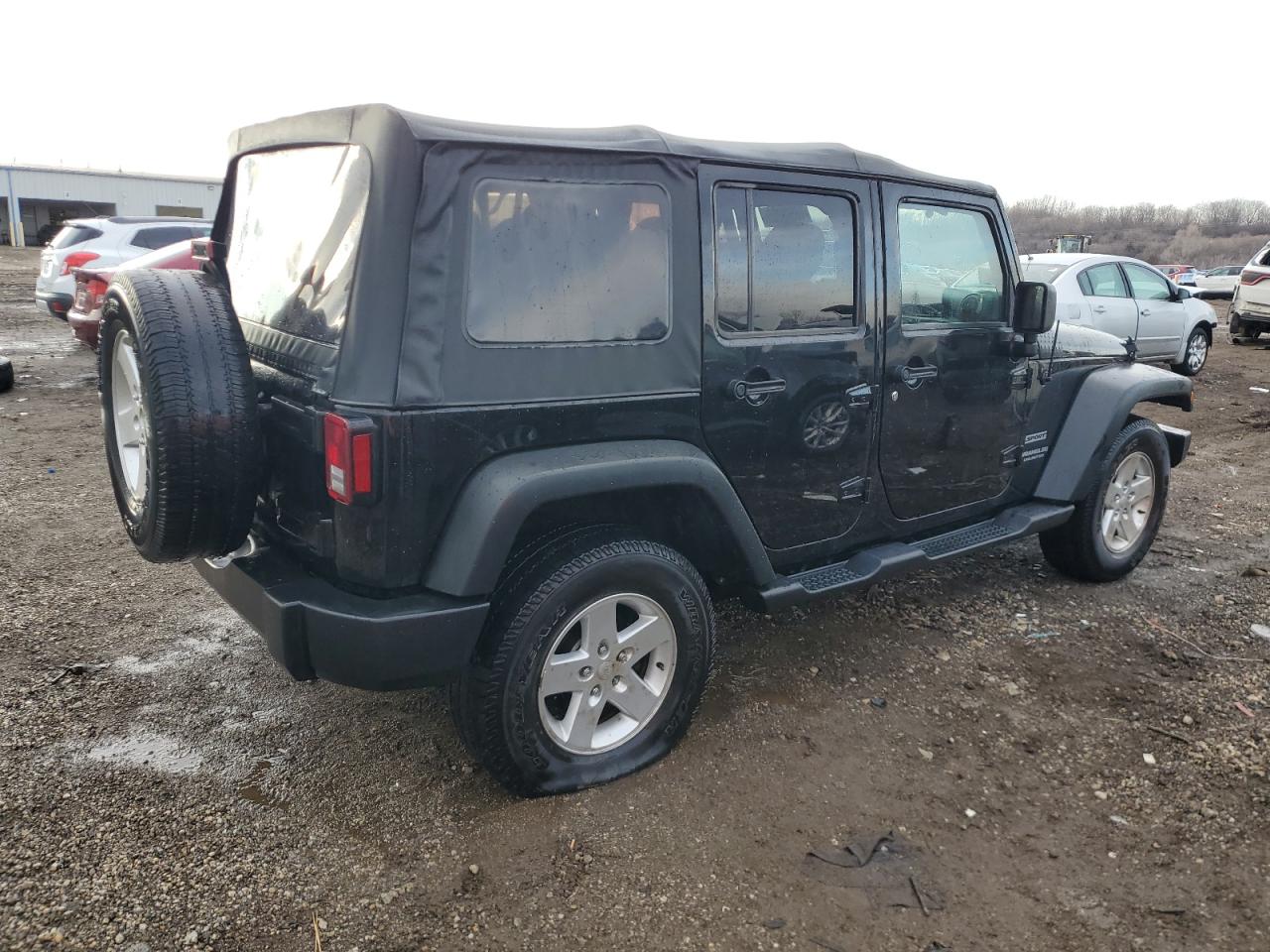 2017 Jeep Wrangler VIN 1C4BJWDG7HL692462 Copart auction photo, side / front end damage thumbnail 3