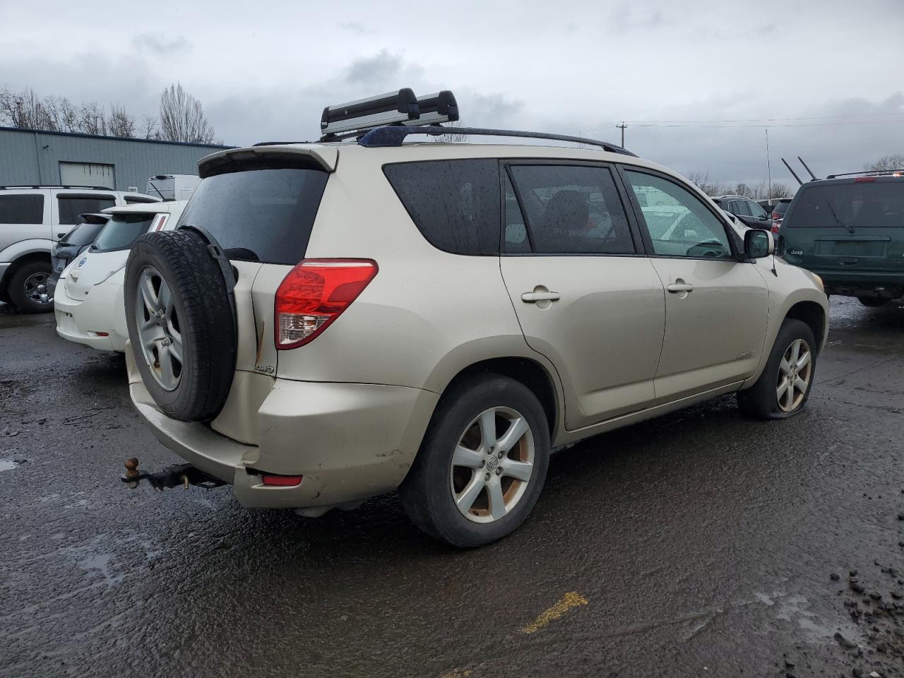 2008 Toyota RAV 4 VIN JTMBK31V986034557 Copart auction photo, biohazard/chemical / rear end damage thumbnail 3